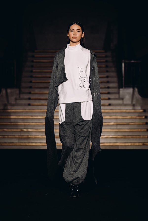 Look 2